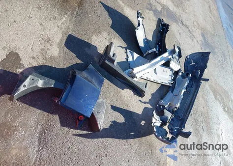 2015 Land Rover Range Rover Evoque Prestige из США, поврежденный, VIN SALVV2BG1FH010102